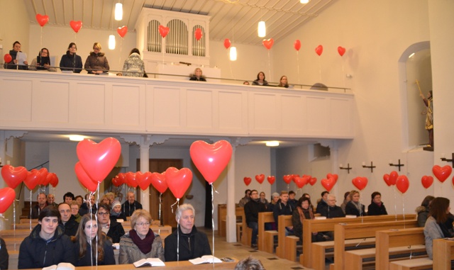 WEB _ Valentinstag Moosthenning